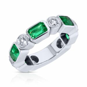Bezel Set Emerlad Cut Green Emerald and Round Diamond Ring