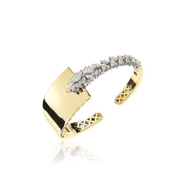 Golden Strada Bangle Bracelet