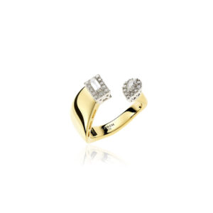 Golden Strada Stackable Ring
